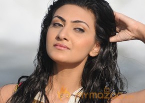 Neelam Upadyay Latest Photos Stills photo 14