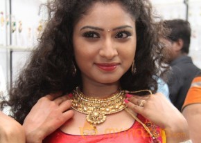 NNF Team Launches Styles N Weaves Expo photo 20