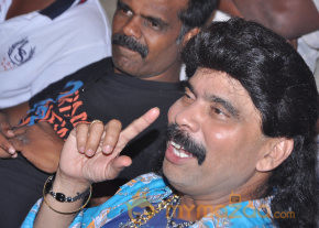 Onbathula Guru Movie Onlocation Stills photo 28
