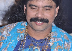 Onbathula Guru Movie Onlocation Stills photo 8