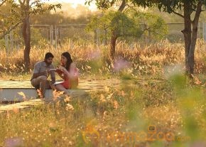 Oru Modhal Oru Kadhal Movie Stills photo 22