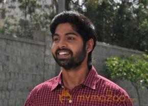 Oru Modhal Oru Kadhal Movie Stills photo 29
