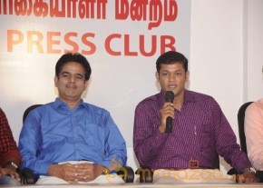 Ovvoru Nanbanum Thevai Machan Press Meet photo 10