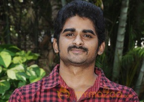 Ovvoru Nanbanum Thevai Machan Press Meet photo 6