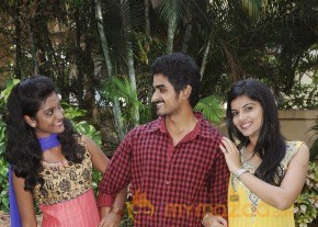 Ovvoru Nanbanum Thevai Machan Press Meet photo 47