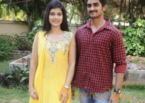 Ovvoru Nanbanum Thevai Machan Press Meet photo 51