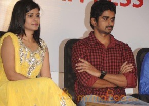 Ovvoru Nanbanum Thevai Machan Press Meet photo 18