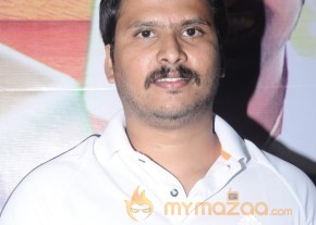 Paakanum pola Irukku movie trailer launch Photos photo 19