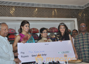 Parvathy Omanakuttan Launch Women's World Store   photo 18