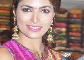 Parvathy Omanakuttan Launch Women's World Store   photo 31