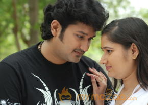 Plane Movie Latest Stills photo 8