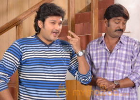 Plane Movie Latest Stills photo 5