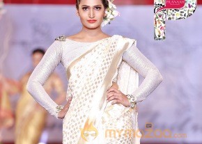 Poornima Indrajith M4Marry Bridal show photo 37