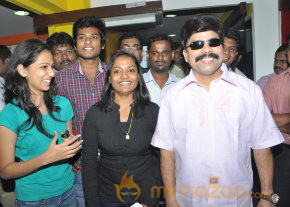 Power Star At Radio City Event photo 4