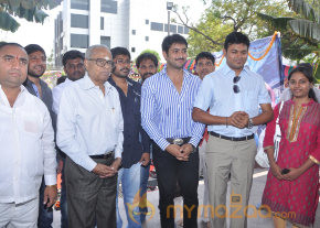 Production No.1 Movie Launch  photo 31