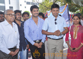 Production No.1 Movie Launch  photo 6