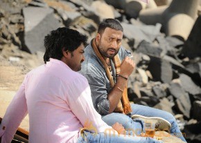 Romba Nallavanda Nee Movie Stills photo 51
