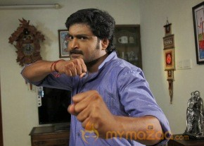 Romba Nallavanda Nee Movie Stills photo 6