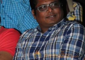 Salim Tamil Movie Audio Launch Stills photo 8
