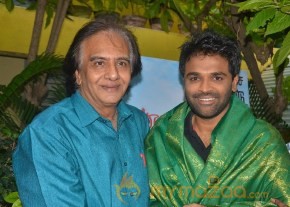 Sandikuthirai Audio Launch Stills photo 9