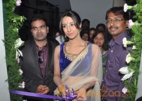 Sanjana Galrani Launches Naturals Family salon photo 21