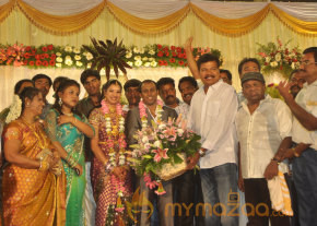Senthil Son Wedding Reception Gallery  photo 14
