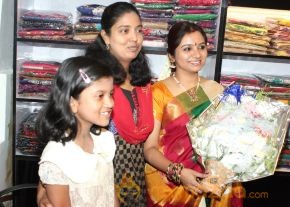 Singer Mahathi Launch Raaga Boutique   photo 21