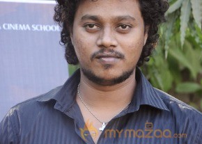 Sivappu Enakku Pikkum Movie Press Meet Stills photo 8