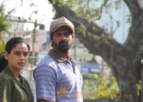 Sivappu Tamil Movie Latest Stills photo 13