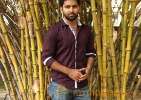 Snehavin Kadhalargal Audio Launch Stills photo 49
