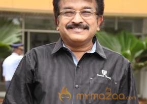 Snehavin Kadhalargal Audio Launch Stills photo 26