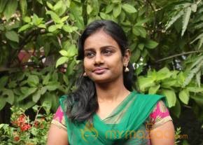 Snehavin Kadhalargal Audio Launch Stills photo 2