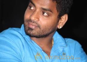 Snehavin Kadhalargal Audio Launch Stills photo 27
