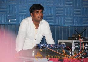 Snehavin Kadhalargal Press Meet Photos photo 17