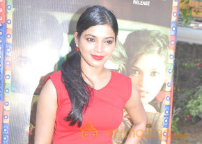 Soodhu Kavvum Movie Team Press Meet  photo 28