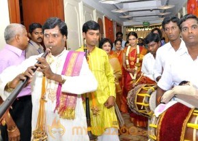 Soundarya Rajinikanth Engagement Photos photo 2