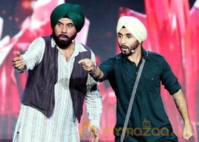 Stars At IIFA 2013 Photo Gallery photo 4