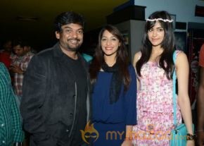 Star's at Satya 2 Premiere Show Photos photo 14