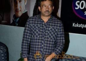 Star's at Satya 2 Premiere Show Photos photo 6
