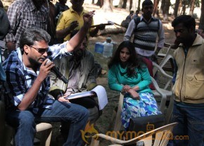Sutrula Movie Hot Photos photo 23