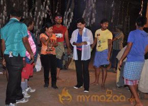 Sutta Pazham Sudatha Pazham Movie Onlocation Stills  photo 14