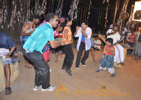 Sutta Pazham Sudatha Pazham Movie Onlocation Stills  photo 57