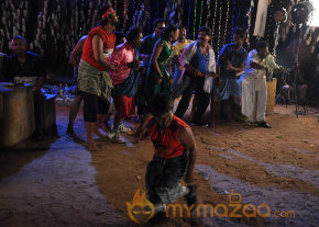 Sutta Pazham Sudatha Pazham Movie Onlocation Stills  photo 8