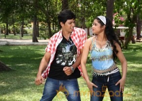 Sutta Pazham Sudatha Pazham Movie Stills photo 35