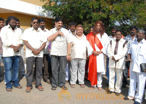Suvarthikudu Movie Launch Gallery photo 16