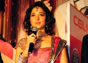 Tamanna Launch Celkon C 999 3G Mobile photo 21