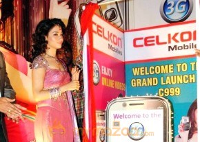 Tamanna Launch Celkon C 999 3G Mobile photo 7
