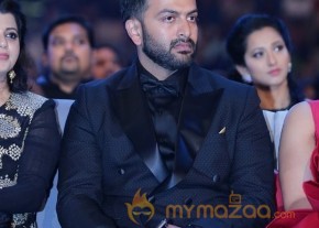 Tamil and Malayalam Film Industry SIIMA 2016 Awards Function Stills Day 2 photo 42