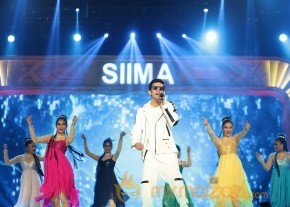 Tamil and Malayalam Film Industry SIIMA 2016 Awards Function Stills Day 2 photo 57