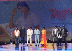 Tamil and Malayalam Film Industry SIIMA 2016 Awards Function Stills Day 2 photo 62